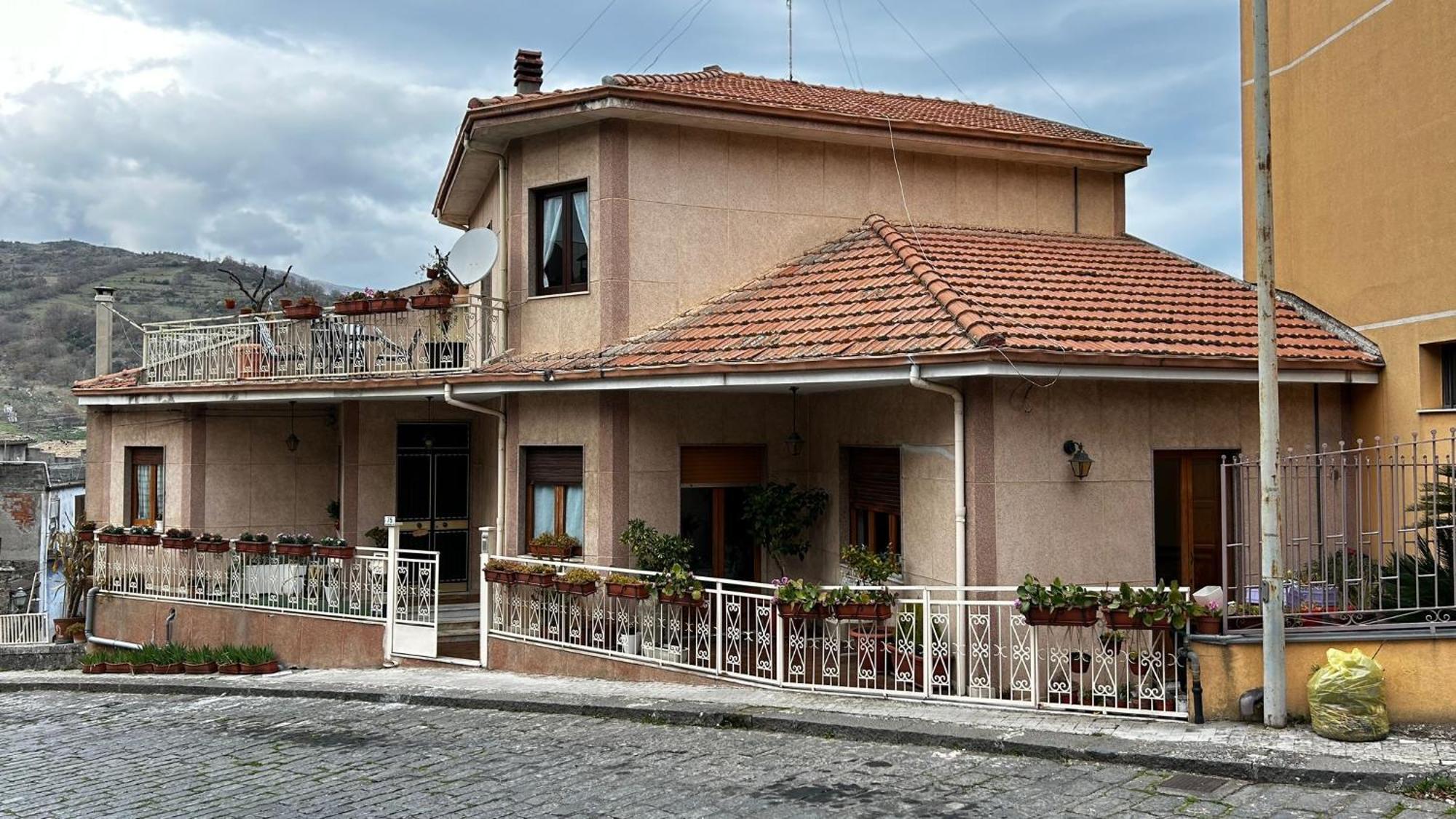Hotel Casa Don Vicenzo Randazzo Exterior foto